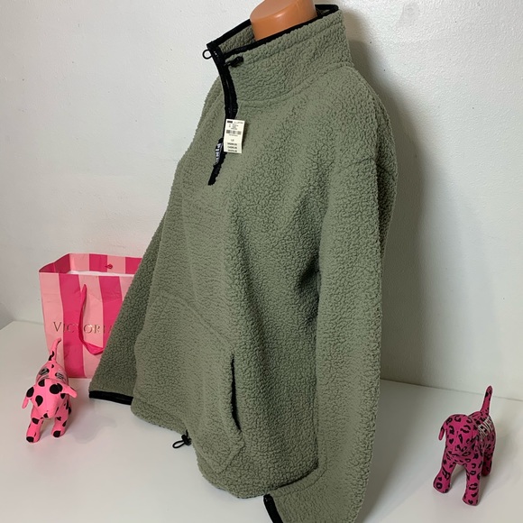 🚫SOLD🚫PINK VS SHERPA QUARTER ZIP PULLOVER - Picture 3 of 6